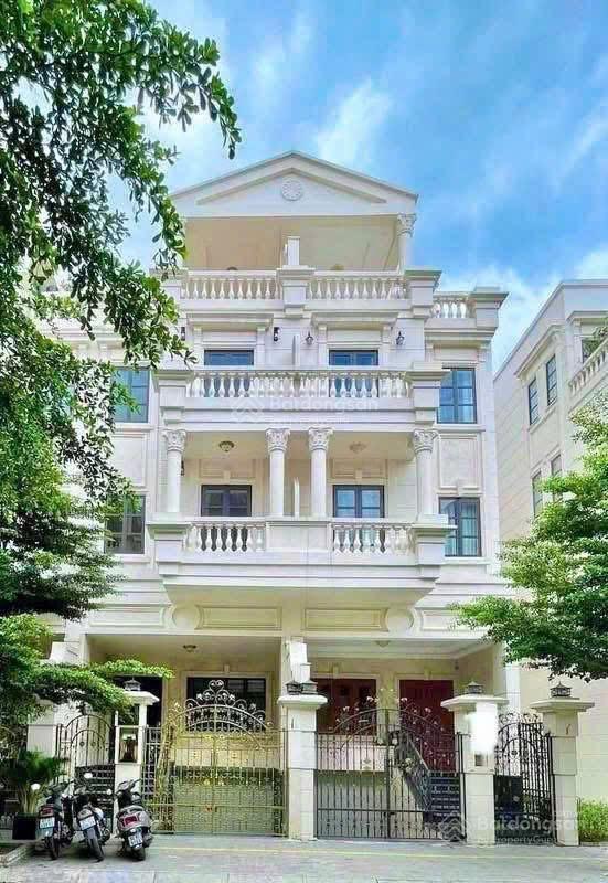 Bán nhà khu city land park hills giá 23 tỷ