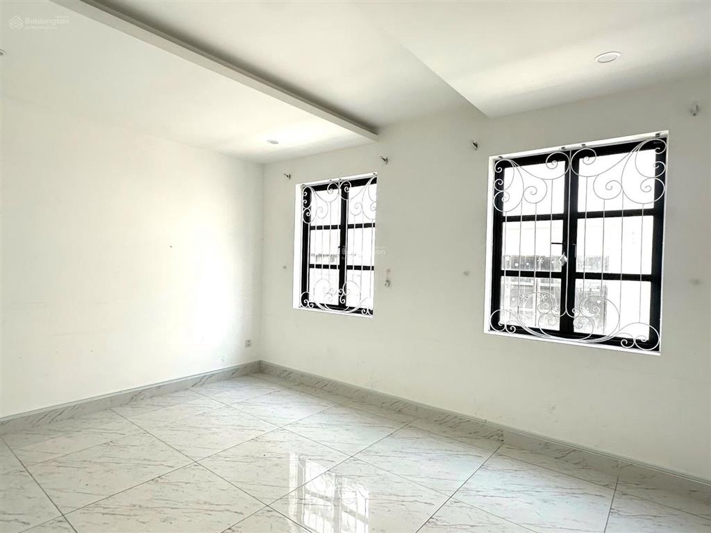 Bán nhà khu cityland park hills giá 21,5 tỷ, nhà có hầm