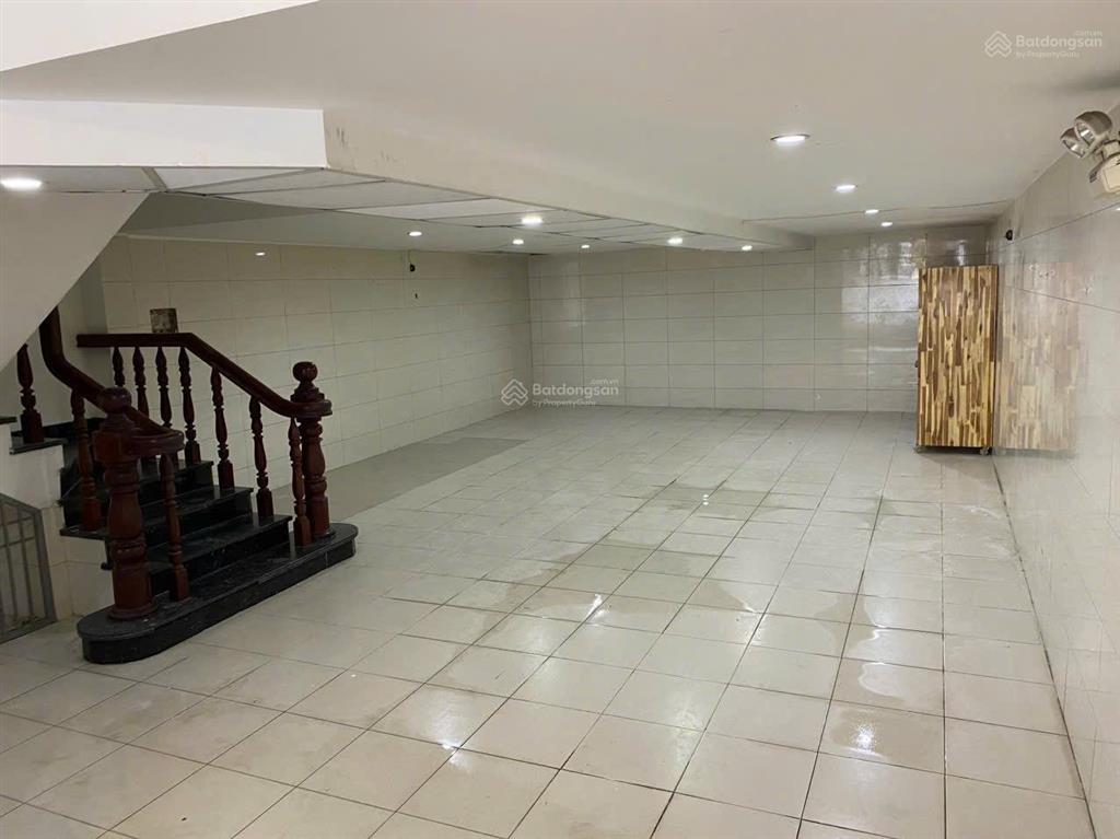 Cho thuê nhà có hầm tại cityland garden hills kế bên emart giá 40 triệu