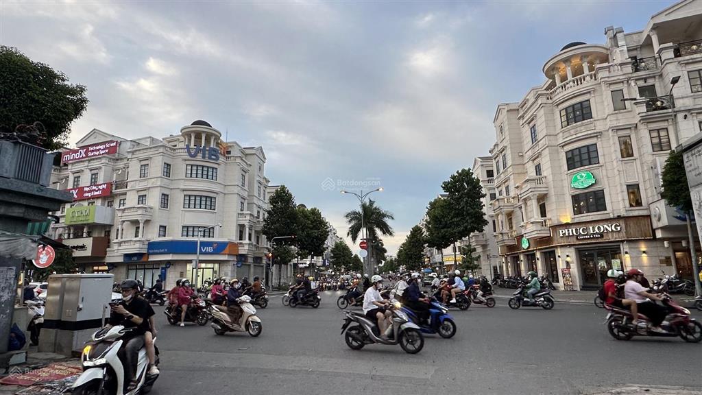 Bán nhà phố thương mại tại cityland park hills giá 24.5 tỷ