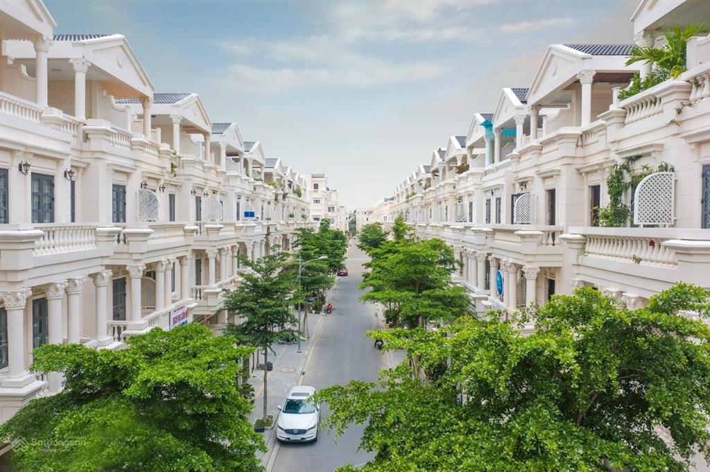 Bán nhà phố thương mại tại cityland park hills giá 24.5 tỷ