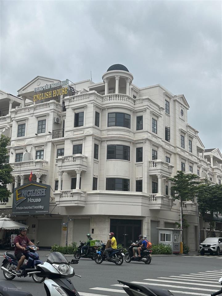 Bán nhà phố thương mại tại cityland park hills giá 24.5 tỷ