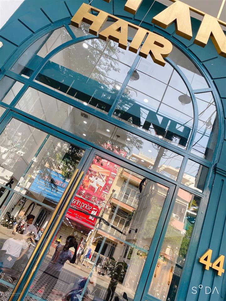 Cho thuê mặt tiền đường nguyễn gia trí (đường d2 cũ) giá 80 triệu