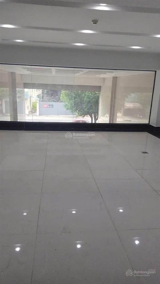 Cho thuê tòa nhà 7 tầng đường nguyễn văn lượng quận gò vấp giá 180 triệu