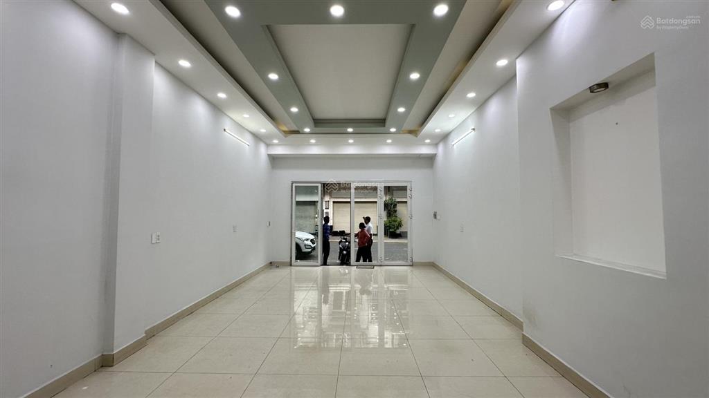 Cho thuê nhà nguyên căn tại cityland center hills giá 38 triệu/tháng