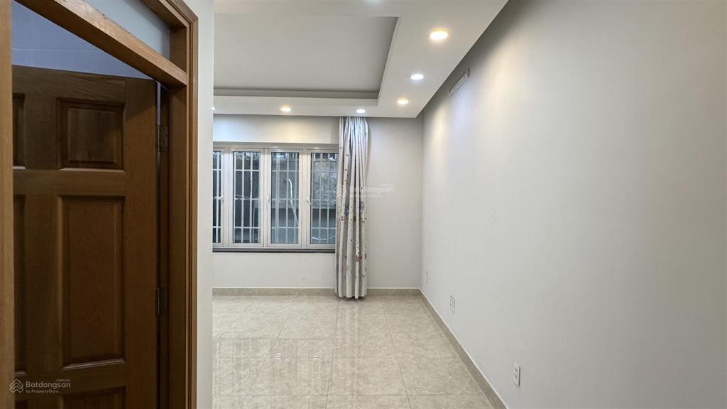 Cho thuê nhà nguyên căn tại cityland center hills giá 38 triệu/tháng