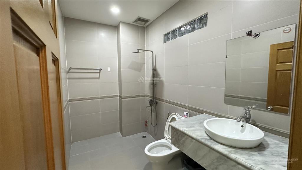 Cho thuê nhà nguyên căn tại cityland center hills giá 38 triệu/tháng