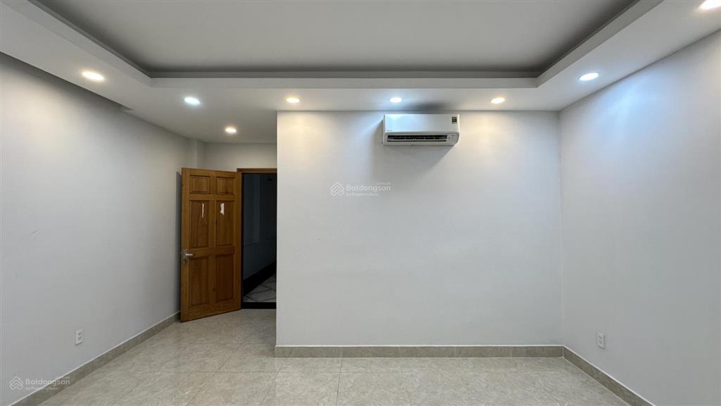 Cho thuê nhà nguyên căn tại cityland center hills giá 38 triệu/tháng