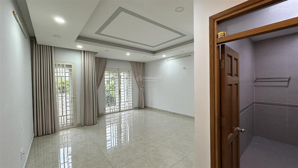 Cho thuê nhà nguyên căn tại cityland center hills giá 38 triệu/tháng