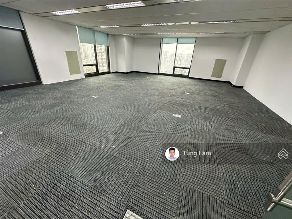 Cho thuê văn phòng charmvit tower, giá hời cả tòa, 115m2 vào được luôn