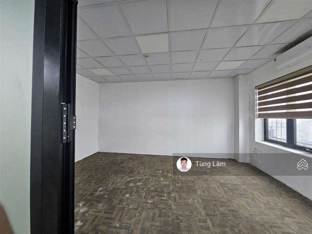 Cho thuê văn phòng toà nhà lucky trần thái tông, 100m2 giá chỉ 20tr/tháng