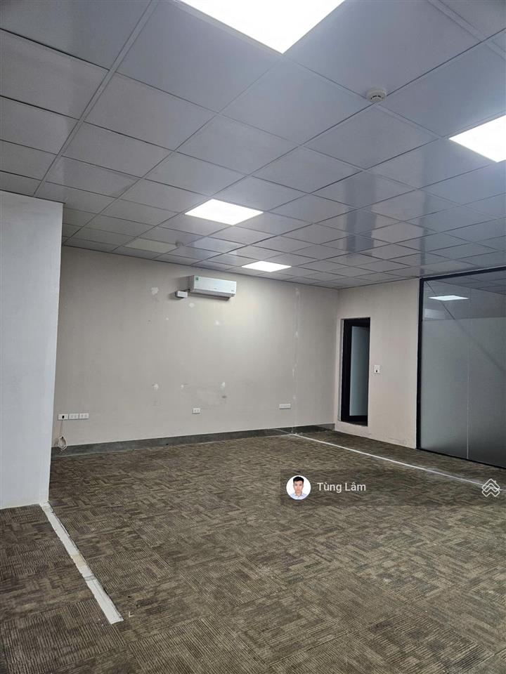 Cho thuê văn phòng toà nhà lucky trần thái tông, 100m2 giá chỉ 20tr/tháng