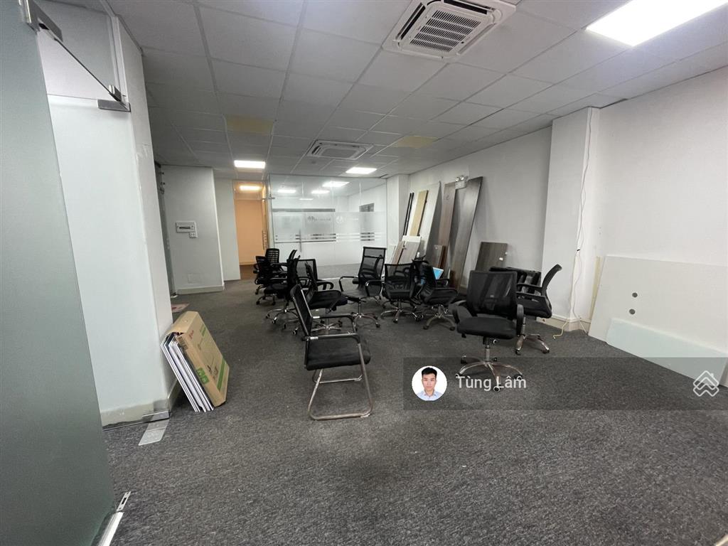 Cho thuê 180m2 văn phòng phố nguyễn hoàng, nam từ liêm chỉ 24tr/tháng