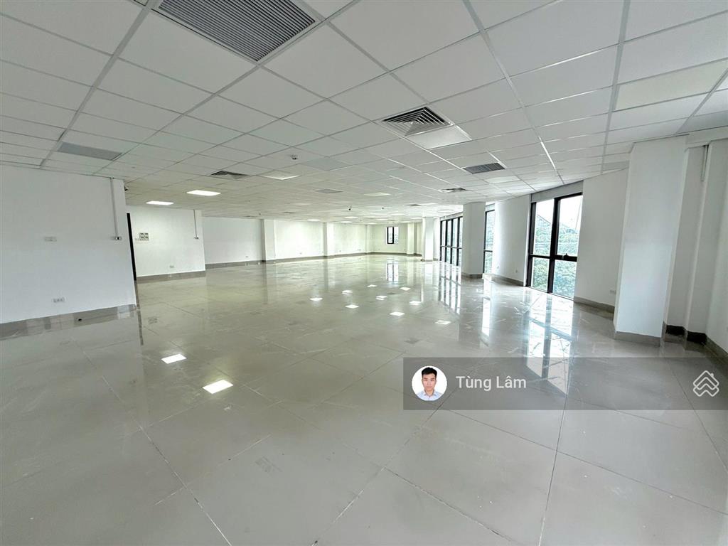 Cho thuê văn phòng phố duy tân, cầu giấy, 100m2 chỉ 20tr/tháng pdv 1tr