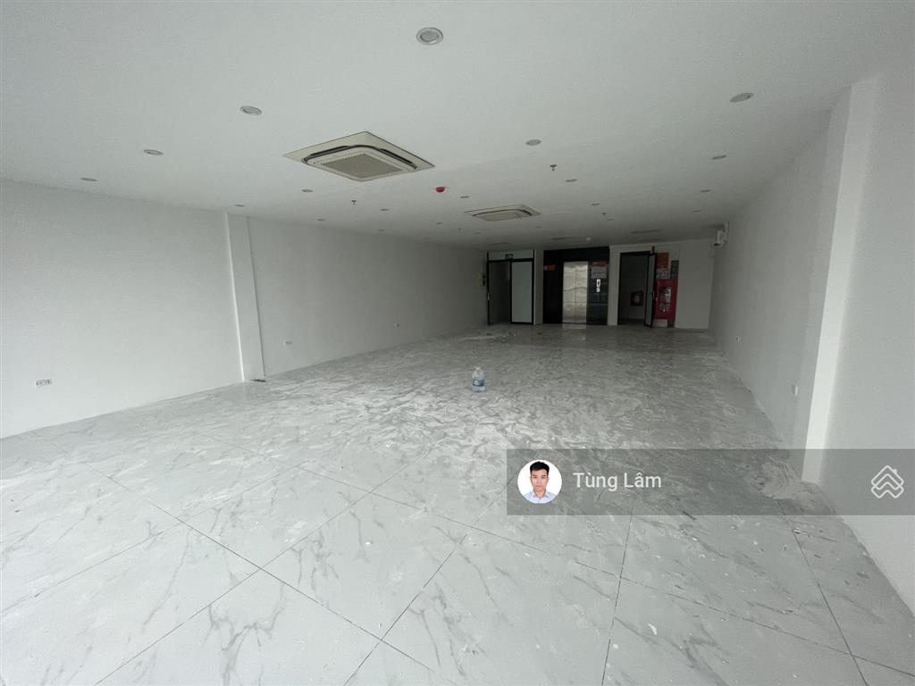 Cho thuê văn phòng phố duy tân, cầu giấy, 100m2 chỉ 20tr/tháng, phí dịch vụ 1tr