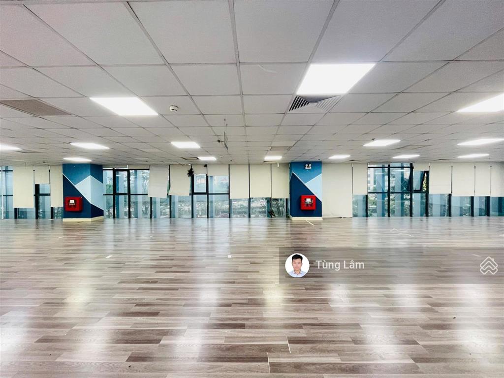 Cho thuê văn phòng 450m2 tại nguyễn văn huyên không gian làm việc chuyên nghiệp, view đẹp