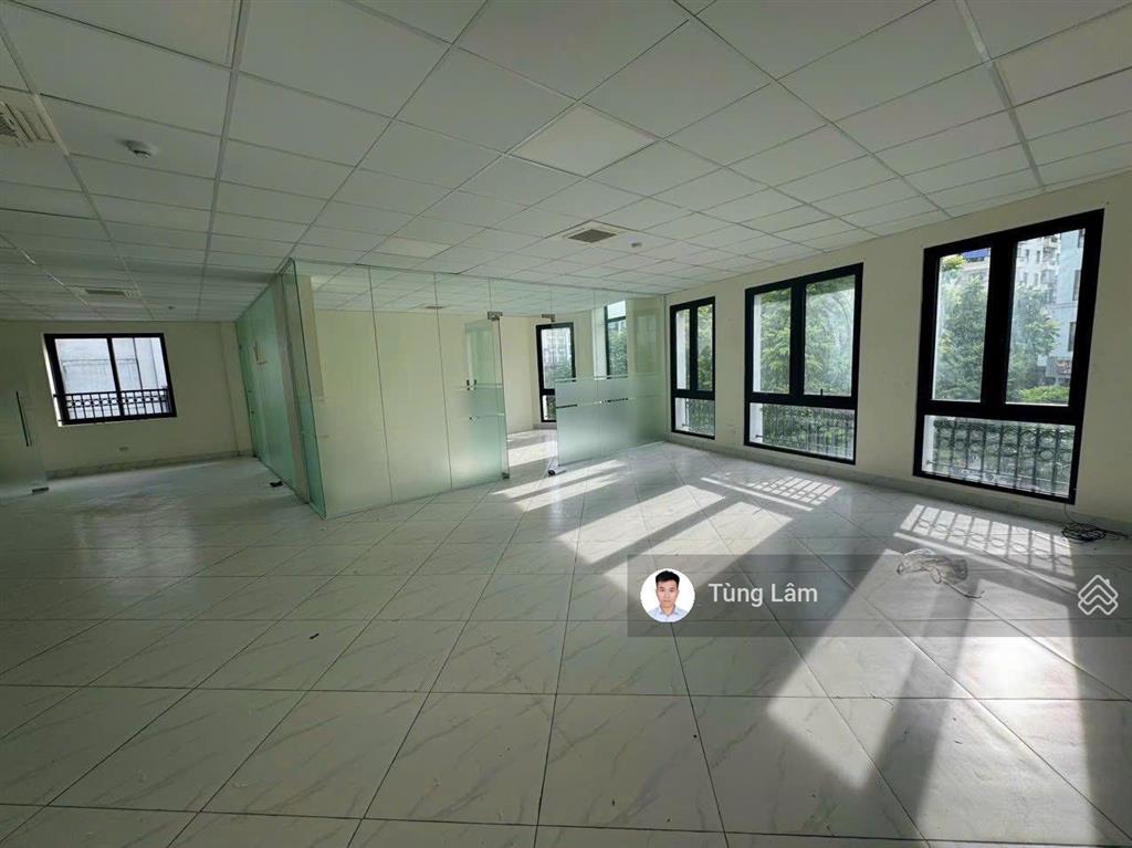 Cho thuê văn phòng trung kính, 100m2 sử dụng chỉ 15tr/tháng