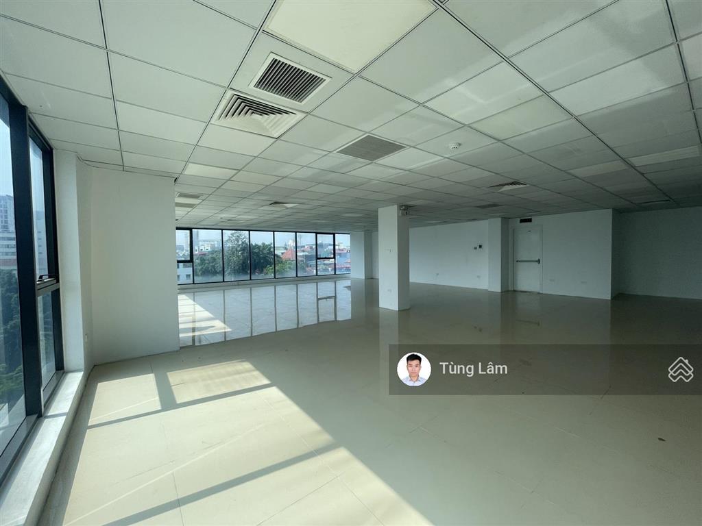 Cho thuê văn phòng mặt phố mễ trì diện tích 140m², giá chỉ 30 triệu/tháng