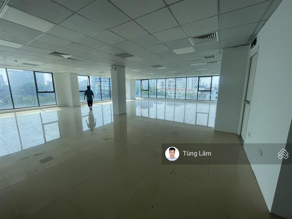 Cho thuê văn phòng mặt phố mễ trì diện tích 140m², giá chỉ 30 triệu/tháng