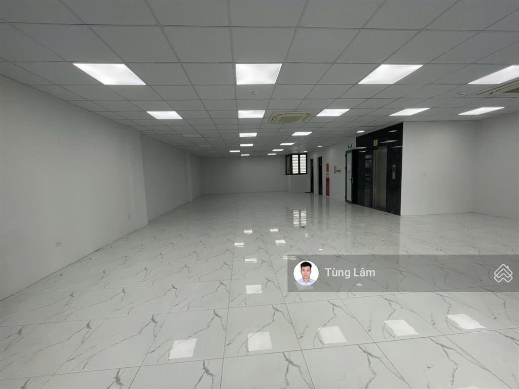 Cho thuê 170m2 văn phòng trung kính to, chỉ 23tr/tháng