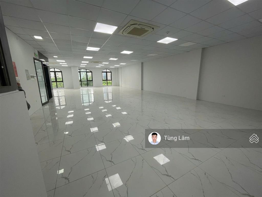 Cho thuê 170m2 văn phòng trung kính to, chỉ 23tr/tháng