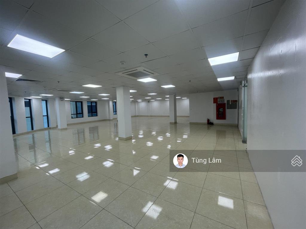 Văn phòng hạng b tại trung hòa, cầu giấy diện tích 270m2 chỉ 65tr/tháng