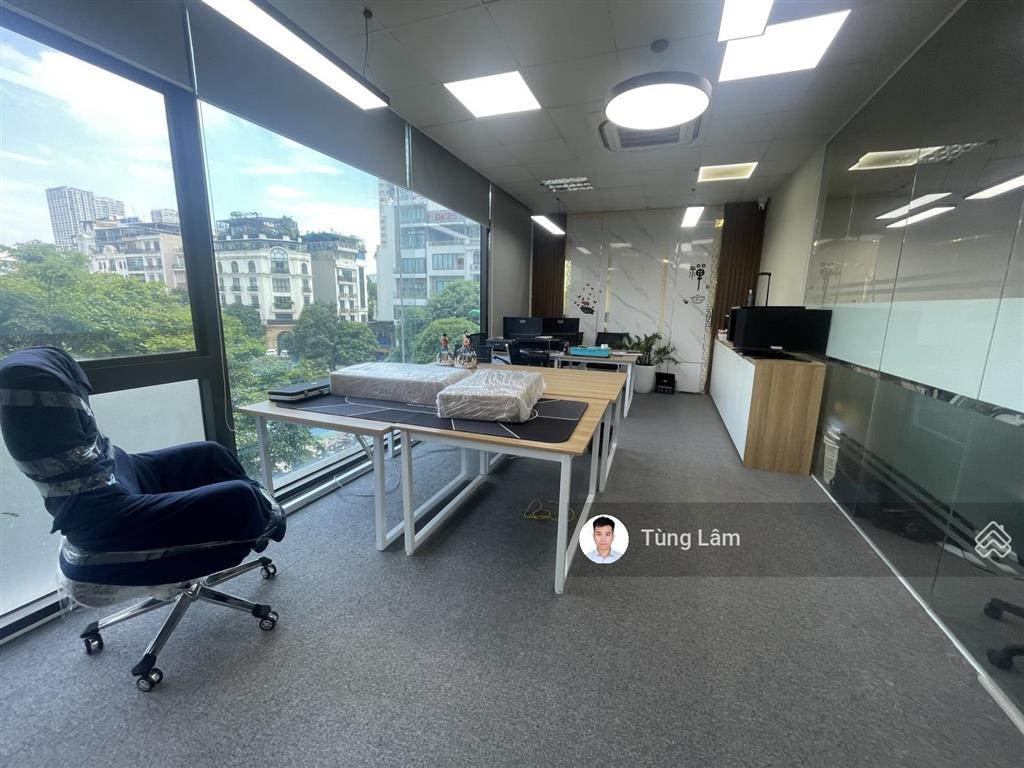 Cho thuê văn phòng phạm hùng gần big c thăng long, 180m² giá tốt