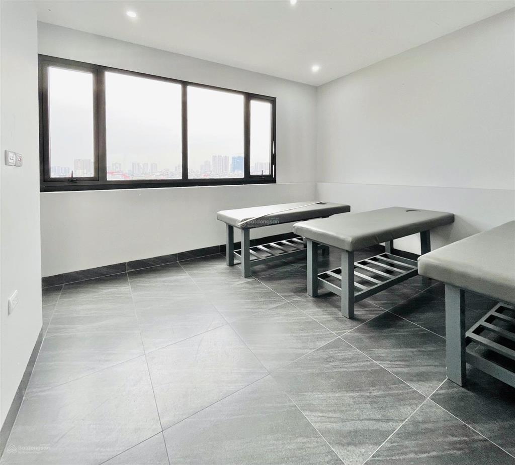 150m² phố duy tân chỉ 21tr/tháng, tòa nhà hạng b. thang máy vù vù