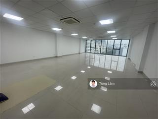 Cho thuê văn phòng phố lê văn lương 100m² giá chỉ 15tr/tháng
