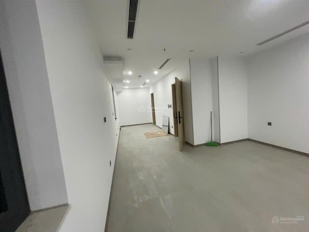 Cho thuê văn phòng tầng 1 và 2 tại phố tôn thất thiệp, ba đình, 120m2 sử dụng giá 39tr