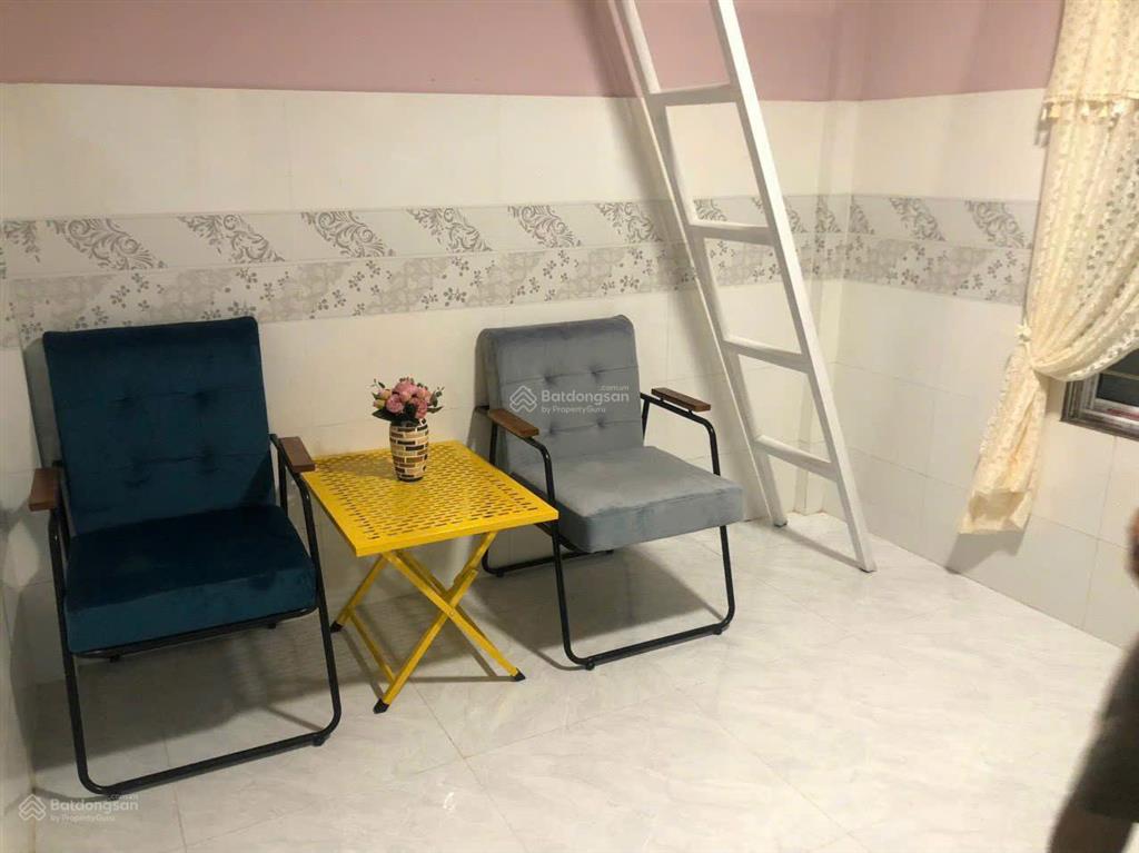 Nhà mặt tiền đường t8, tây thạnh, tân phú, 1 lầu, 6 phòng trọ cho thuê 18tr, dt 4x25m, giá 9.8 tỷ