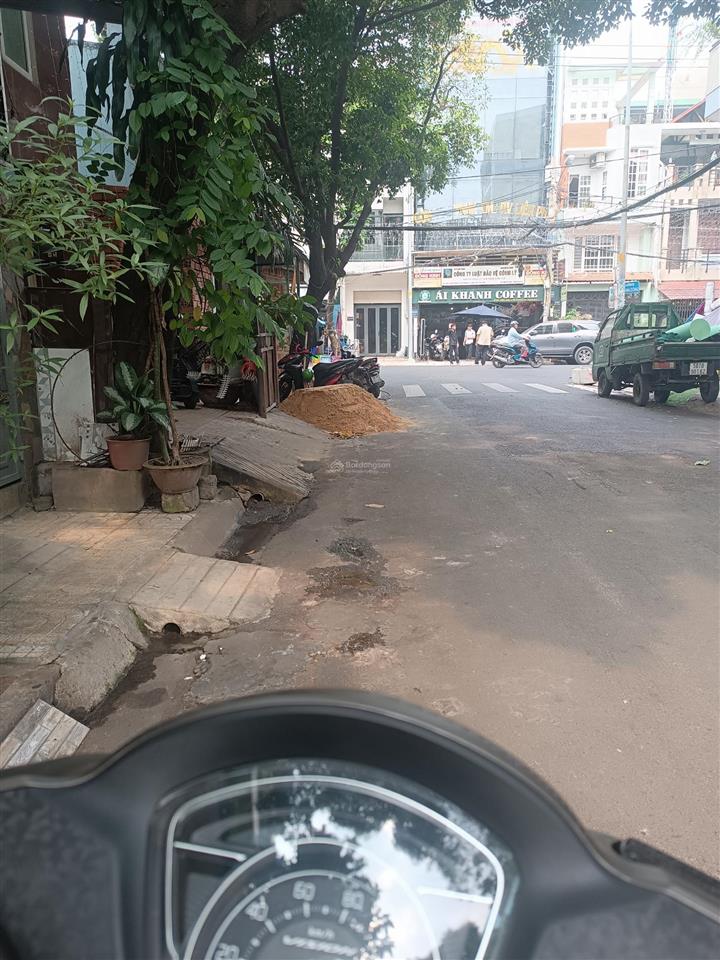 Nhà mặt tiền nội bộ. đường nguyễn văn ngọcp.tân thành,cấp 4 tiện dt 4.15x1m, giá 7.1tỷ bớt lộc
