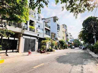 Mặt tiền nội bộ khu họ lêp.phú thạnhtân phú, cấp 4dt 3.9x19.7m, không lỗi, tiện xây, giá 8.9 tỷ