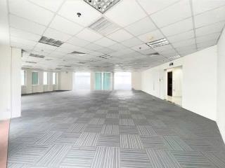 Cho thuê văn phòng tại trần huy liệu, 157 triệu, 315m2, 5 tầng