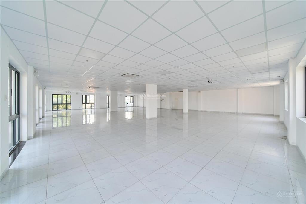 Cho thuê văn phòng đẹp, giá tốt, 400m2, 159 triệu, tại quốc hương, an khánh, q2, hcm