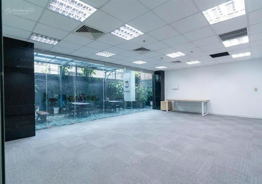 Văn phòng cho thuê diện tích 280m2 mặt tiền đường pasteur quận 3