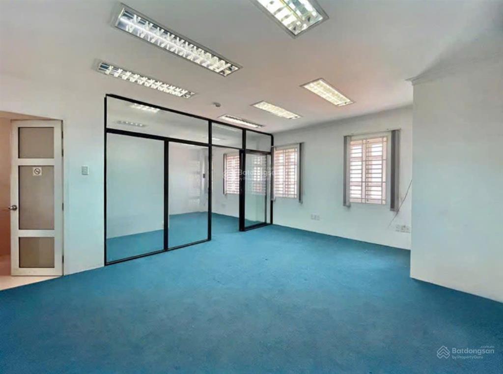 Văn phòng cho thuê mặt tiền đường điện biên phủ, diện tích 96m2 quận 10,  0938 202 ***
