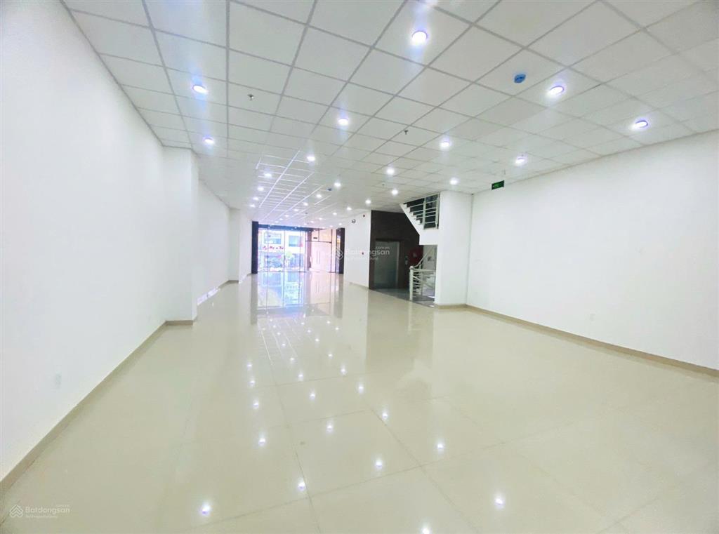 Cho thuê văn phòng 210m xô viết nghệ tĩnh, bình thạnh