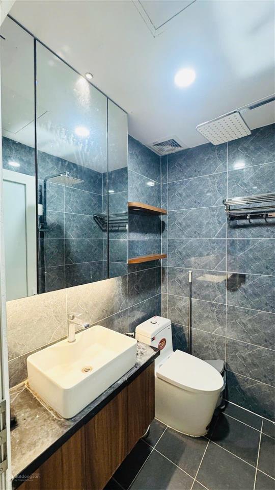 Một căn hộ sang trọng, đẳng cấp, chủ làm tỷ mỉ từng chi tiết tại oc2b mtvt. nhanh tay sở hữu ngay