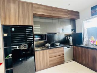 Một căn hộ sang trọng, đẳng cấp, chủ làm tỷ mỉ từng chi tiết tại oc2b mtvt. nhanh tay sở hữu ngay