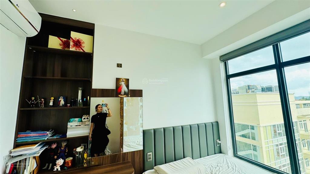 Một căn hộ sang trọng, đẳng cấp, chủ làm tỷ mỉ từng chi tiết tại oc2b mtvt. nhanh tay sở hữu ngay