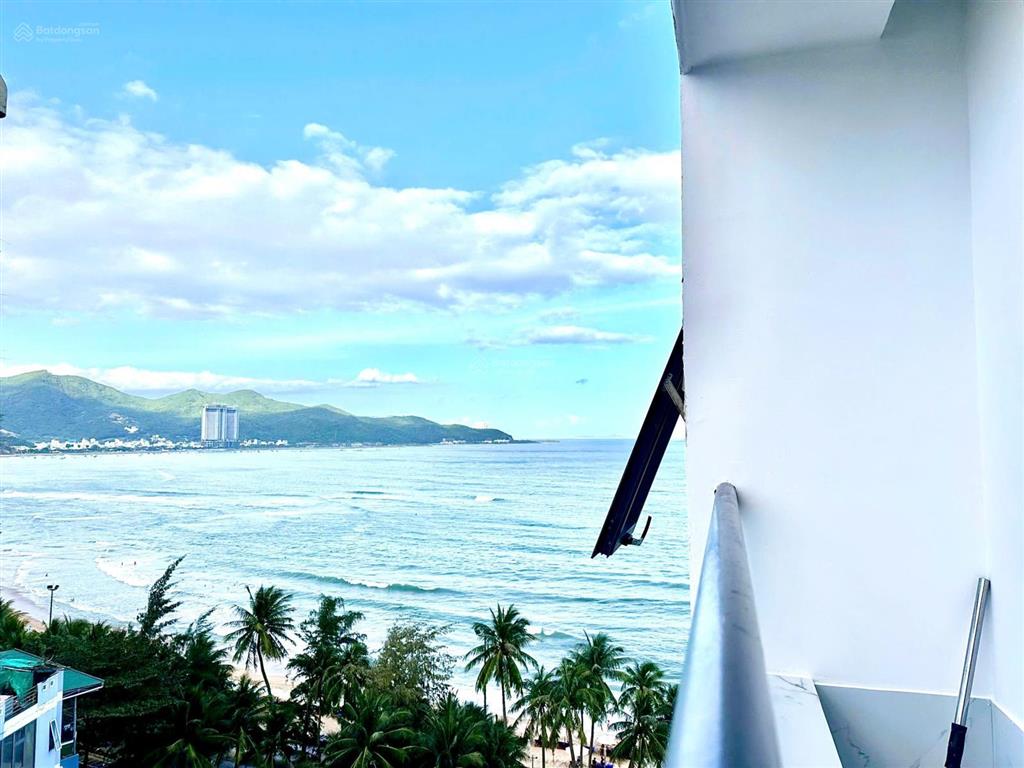 Hàng hiếm oc1a tầng 11  căn 28 view biển & xéo phố, giá mềm nhất  khách thiện chí chốt ngay