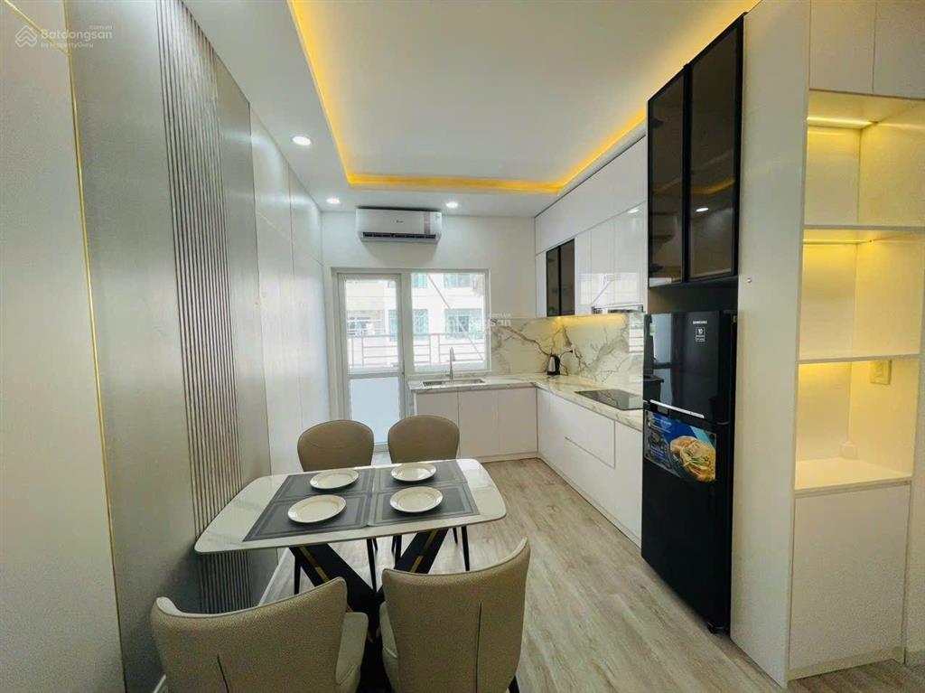Một căn hộ xéo biển quý khách hàng không nên bỏ qua. giá còn giảm mạnh.  0989 271 ***