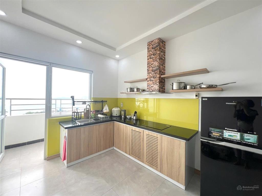 Căn đẹp tầng 34 view biển 2pn 2wc nội thất đầy đủ giá tốt chốt nhanh!