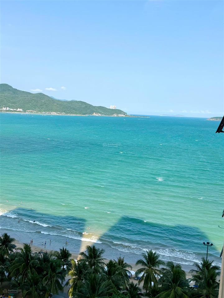 Căn hộ view xéo biển 2pn full nội thất mới giá chỉ 3.28 tỷ bao phí!