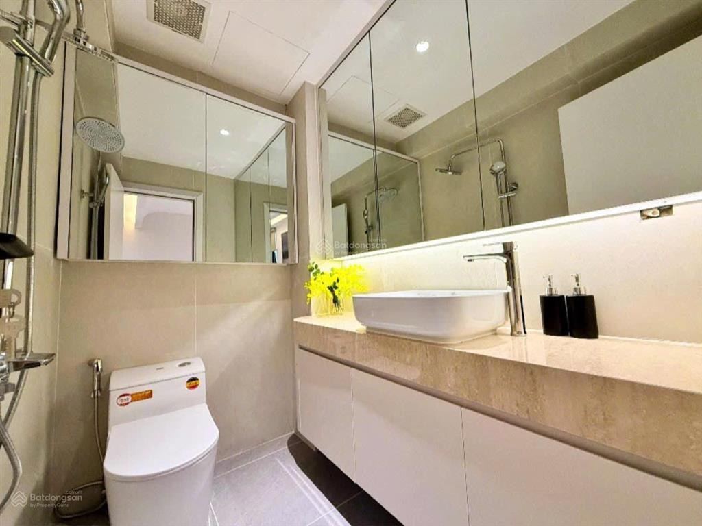 Căn hộ đẳng cấp oc3 tầng 36 căn 14 view thoáng, giá bán không thể bỏ lỡ