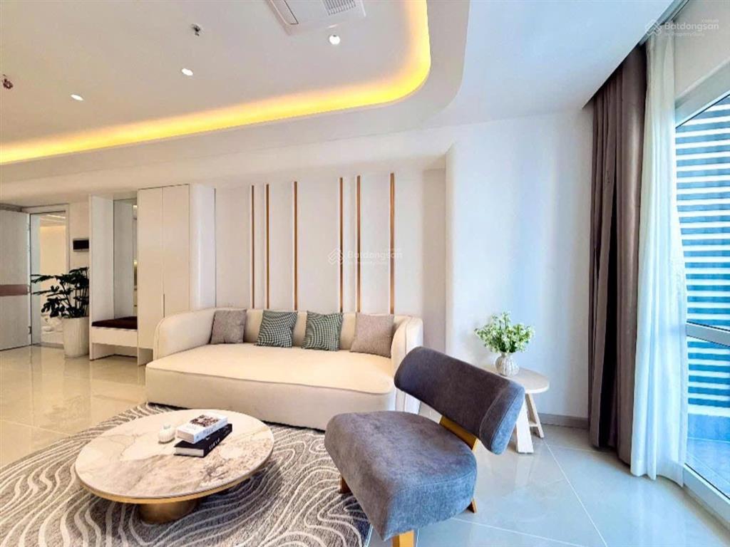 Căn hộ đẳng cấp oc3 tầng 36 căn 14 view thoáng, giá bán không thể bỏ lỡ