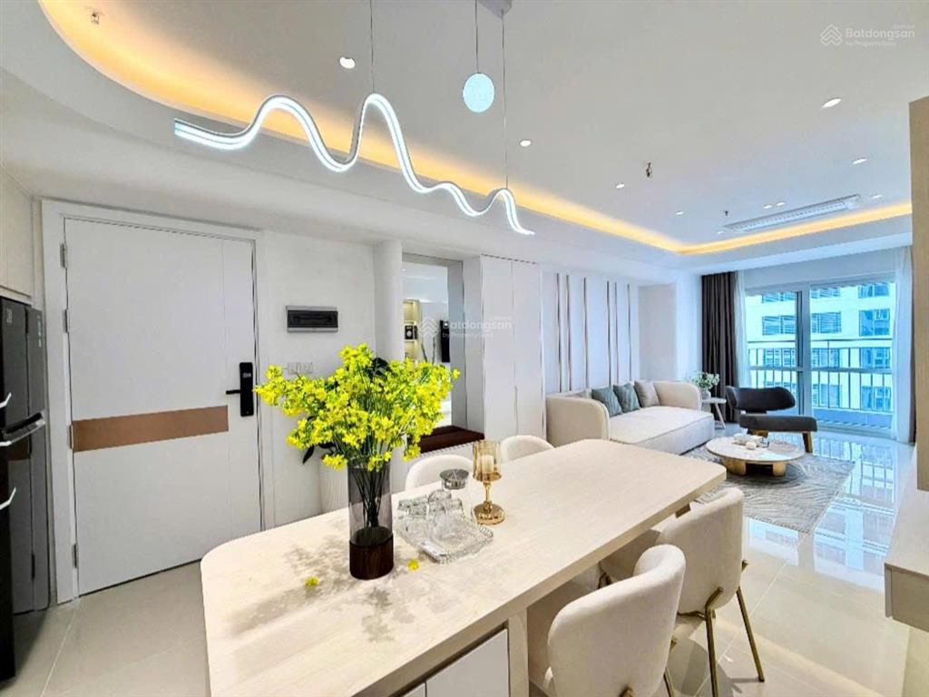 Căn hộ đẳng cấp oc3 tầng 36 căn 14 view thoáng, giá bán không thể bỏ lỡ