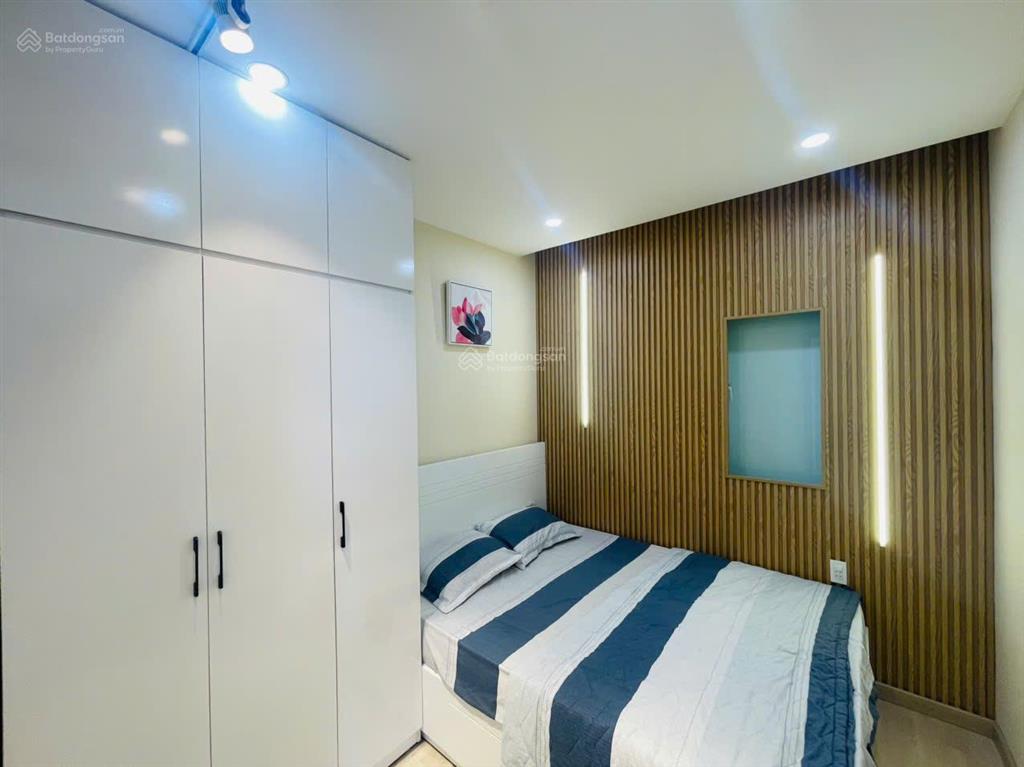 Bán căn hộ view góc biển mường thanh viễn triều giá chỉ 3,45 tỉ full nội thất dòng tiền 180tr/năm