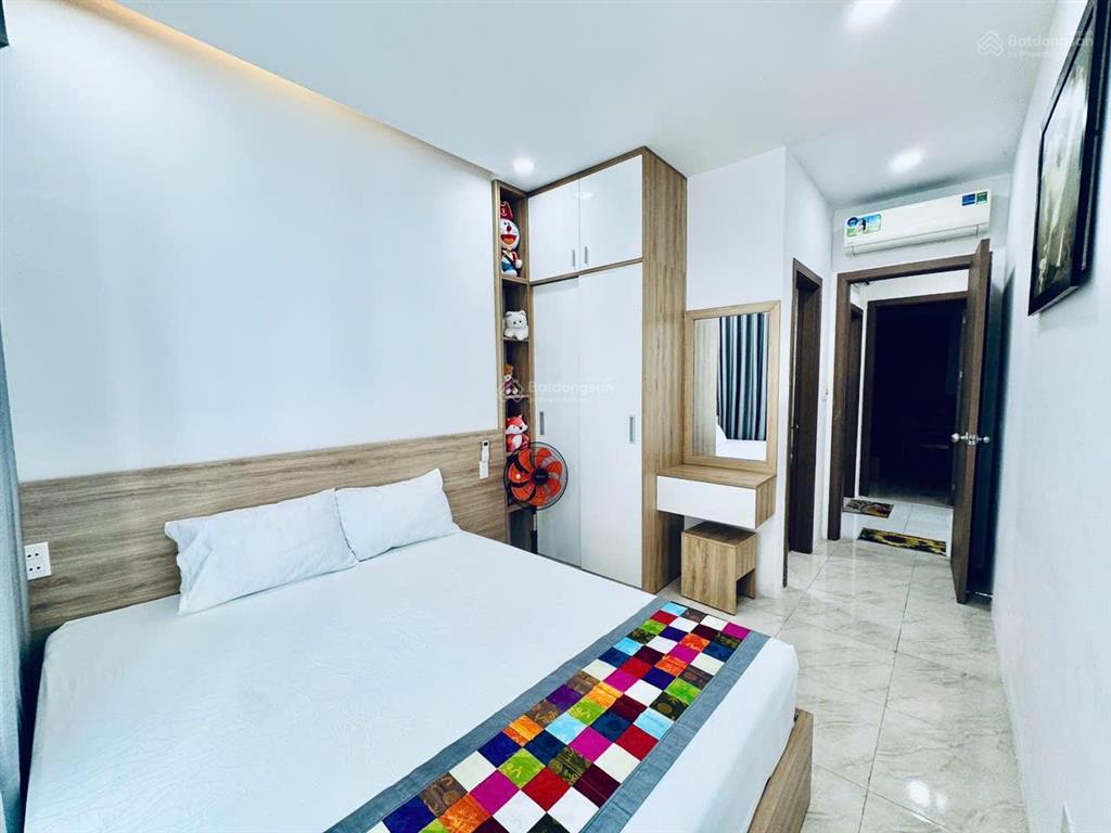 Cho thuê ngắn hoặc dài hạn căn 22 tầng 30 tòa oc1b cách biển chỉ vài bước chân